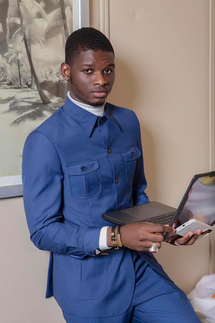 Service Photo